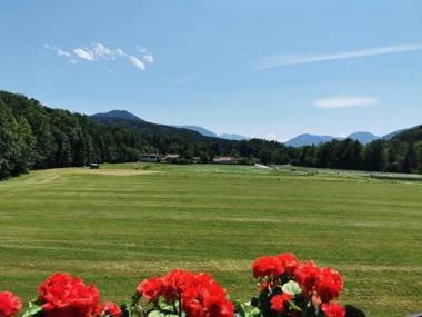 Ferienwohnungen am Alpenrand