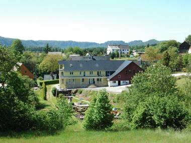Picturesque Apartment in Lichtenhain with Pond