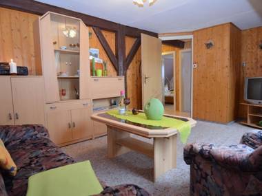 Large holiday home - two living areas quiet location big garden grilling area