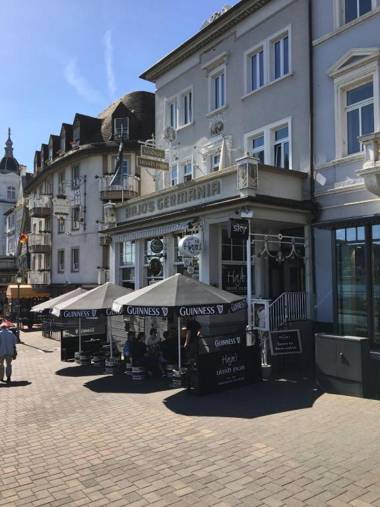 Hajo´s Germania Lodge & Irish Pub