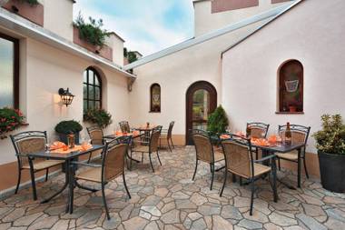 Altdeutsche Weinstube - Superior