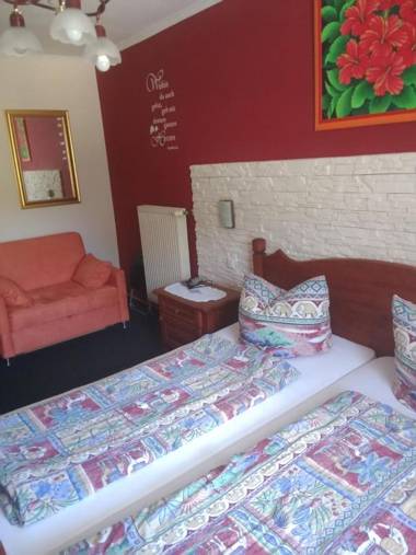 Landgasthof Hotel Zum Hirschenstein Pension Garni