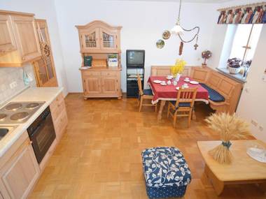 Spacious Apartment with Sauna in Schonsee