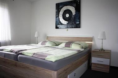 Bed & Breakfast Weisser Stein