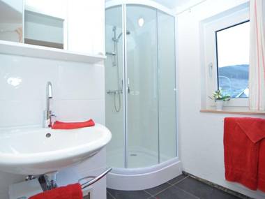 Holiday home consisting of two separate living areas on one level