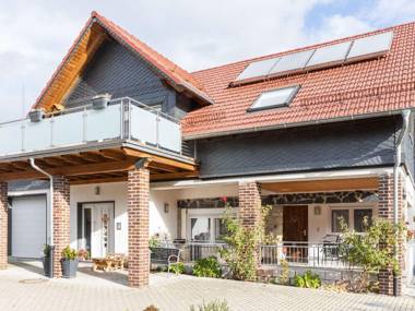 Luxury Apartment in Schleusingen Thuringia near Lake