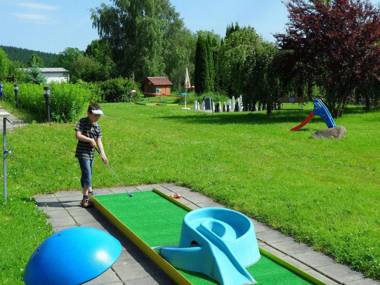 Hotel & Freizeitpark Am Lärchenberg