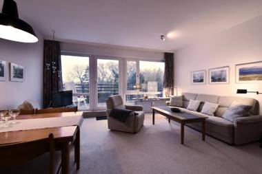 RES-511-Residenz-Teilseeblick