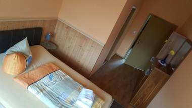 Hotel und Gasthof "Sonneneck"