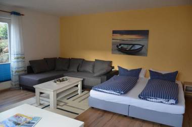 Villa Monika Backbord 2