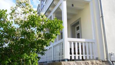 Villa-Rosengarten-Ferienwohnung-Terra