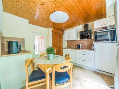 Holiday Home in Zorge with Garden Terrace BBQ Deckchairs