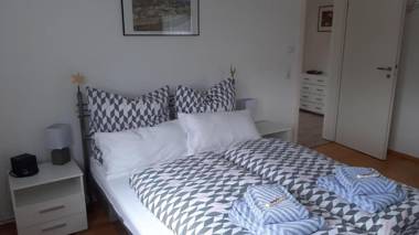 Ferienwohnung-Zweiburgenblick