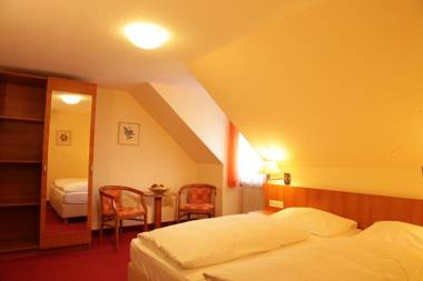 Hotel-Restaurant Zum Kirschbaum