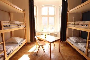 Blue Doors Hostel Altstadt