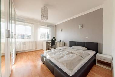 ID 6558 | Private Apartment