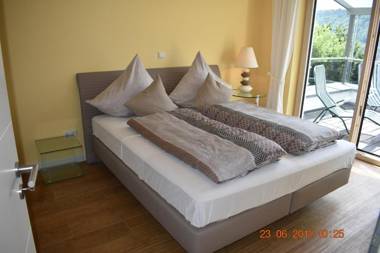 Ferienwohnungen an der Liebesleite Anita Pratsch