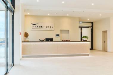 i - PARK Hotel Klingholz