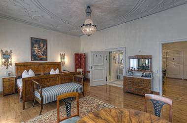 Hotel Orphée - Großes Haus