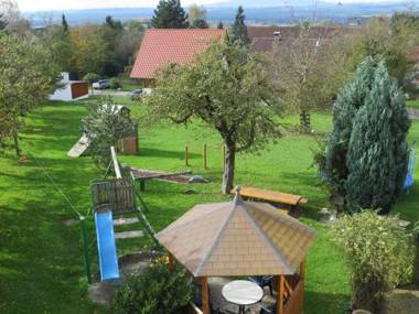 Drei-Mädelhaus Ambs Wohnung 3