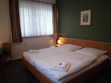 Waldrestaurant & Hotel