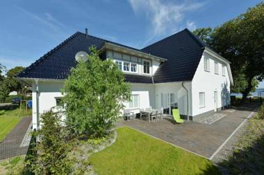 STöRTEBEKER APPARTEMENTS - "BLAUES HAUS"