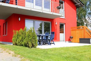 Haus Boddenblick FeWo im Erdgeschoss in Neuendorf
