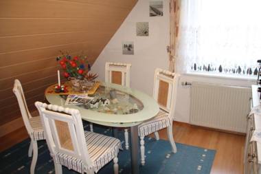 Rewo-II-Rabe-Reusenweg-3-18581-Lauterbach