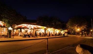 Sieben Zimmer am See