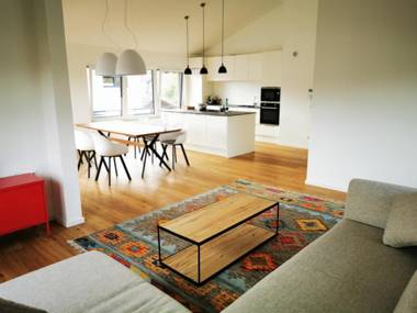 Chalethaus-Chiemsee - 268 qm Ferienhaus am Chiemsee - Neubau