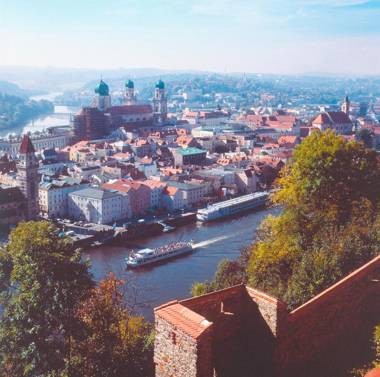 AMEDIA Express Passau