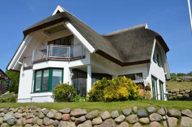 Seedörper Reethus F558 mit Hafenblick Kamin und Sauna