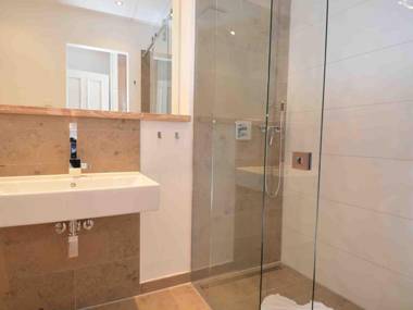 Villa Philine - Meerblicksuite "Carlotta"