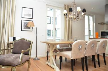 Villa "Johanna" F593 - Appt 13 mit Kamin und zwei Balkonen