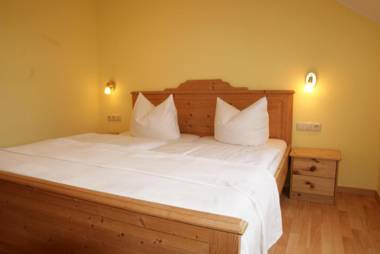 Ferienwohnungen im Haus Bi Henny