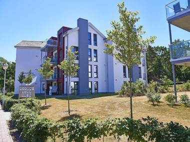 Strandvilla Baabe F 635 WG 12 mit Meerblick Kamin Sauna Whirlpool