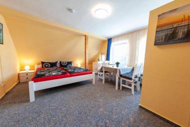 Alte-Strandvogtei-Sellin-Ferienappartement-3-direkt-im-Herzen-vom-Ostseebad-Sellin