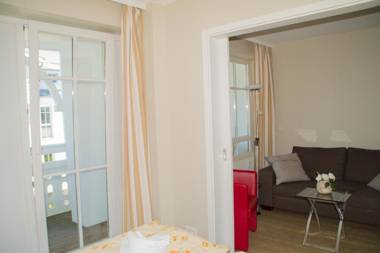 Ferienwohnung mit Balkon und Seeblick