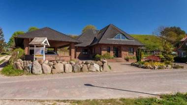 Ferienhaus mit Kamin am Hafen in S