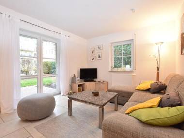 Modern Apartment in Graal-Müritz with Garden