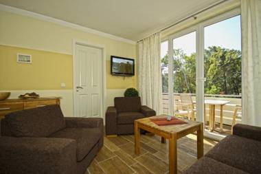 DER STÖRTEBEKER - "Apartment Wustrow" Apartments hinter den Dünen