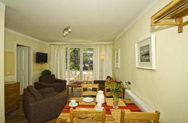 DER STÖRTEBEKER - "Apartment Wustrow" Apartments hinter den Dünen