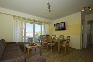 DER STÖRTEBEKER - "Apartment Born" Apartments hinter den Dünen