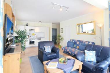 Deutsches Haus by Rujana