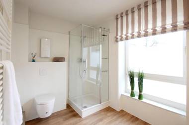 Min Hüsung by Rujana