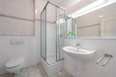 Villa Glückspilz by Schewe