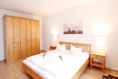 Villa Jugendglück by Rujana