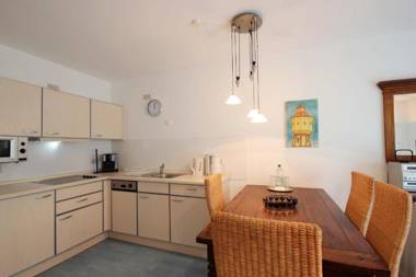 Haus Kranich by Rujana