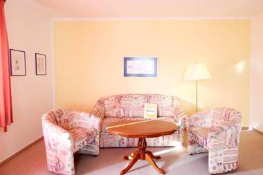 Villa Metropol by Rujana