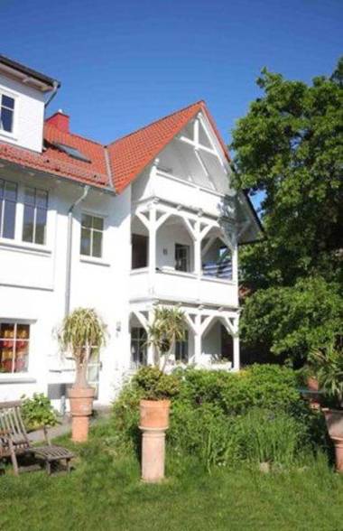 Studio Sonnenstrahl by Rujana